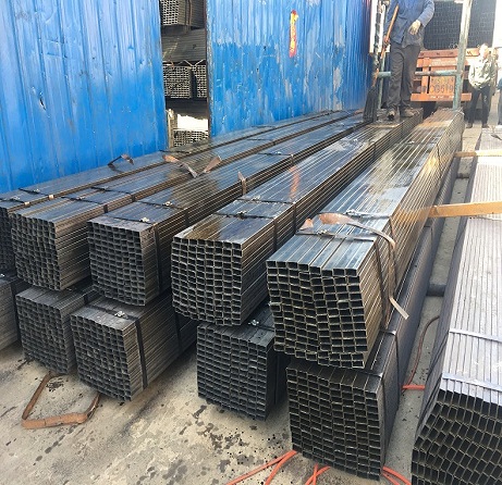 ASTM Light Oiled Black Square Hollow Section Steel Pipe