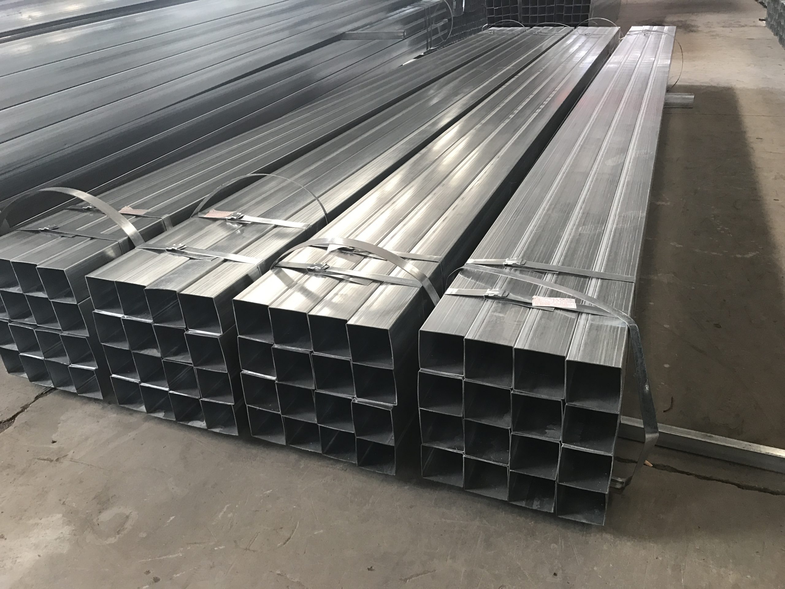 Hollow Section Rectangular Galvanized Mild Carbon Steel Tube Pipe